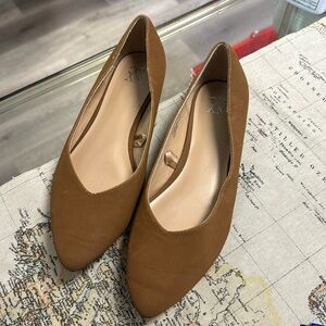 Brown flats